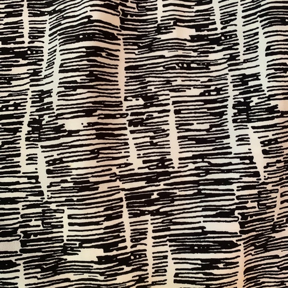 Adorable 1-Shoulder Dress - Picture 5 of 6